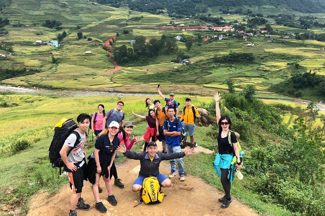 what to do in Sapa - climb Fansipan