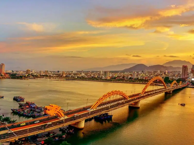 Cảnh Đẹp Đà Nẵng - Cầu Rồng Cầu Rồng phun lửa và nước, cảnh đẹp Đà Nẵng về đêm