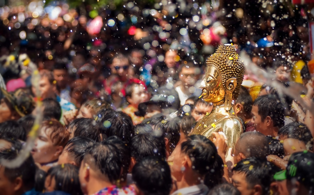 lễ hội songkran chiang mai