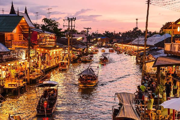 Chợ nổi Amphawa