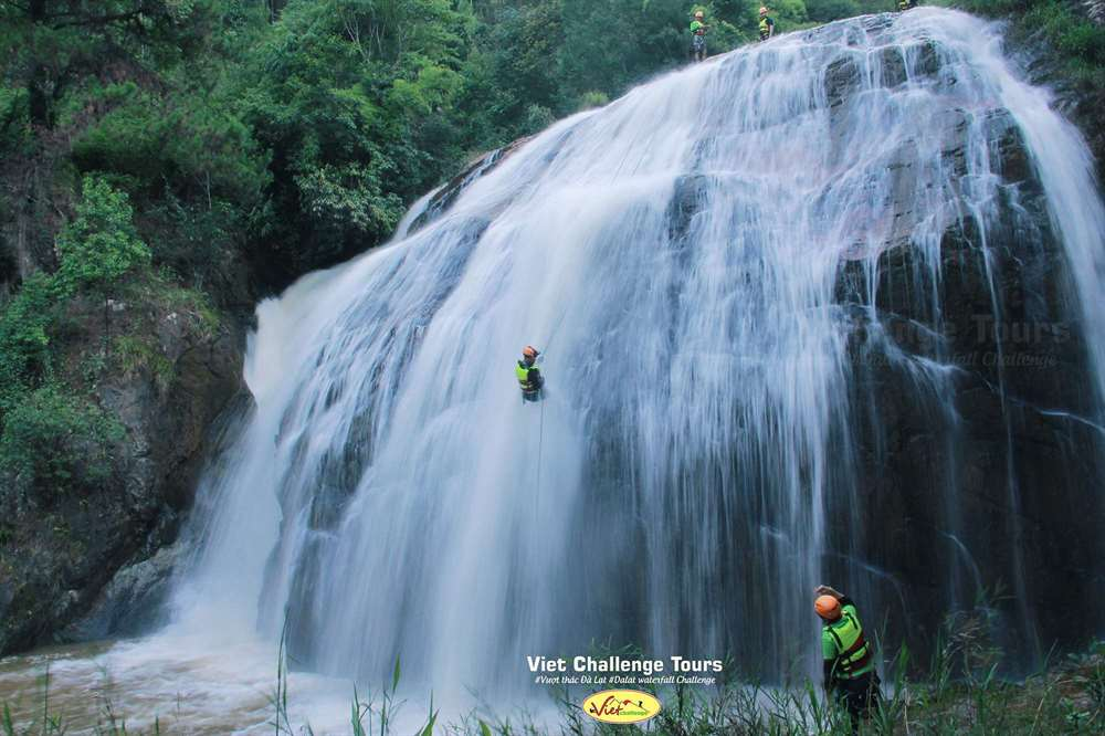dalat canyoning