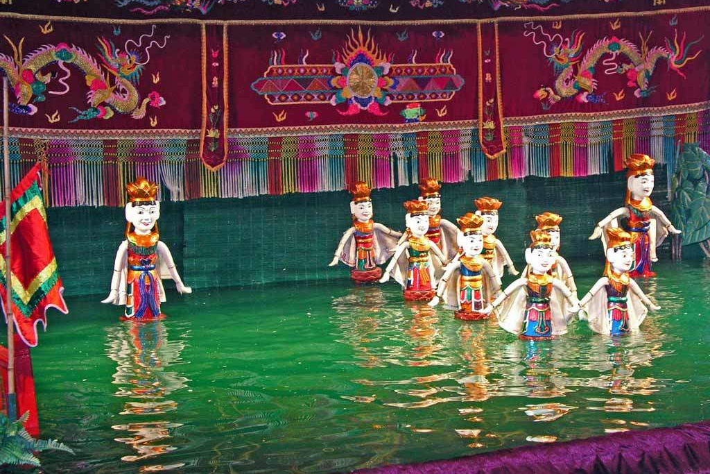 hanoi water puppet show