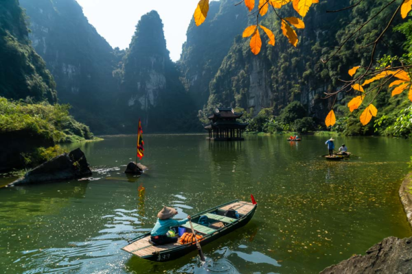 ninh-binh-boat-tour