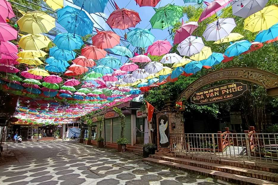 làng lụa vạn phúc