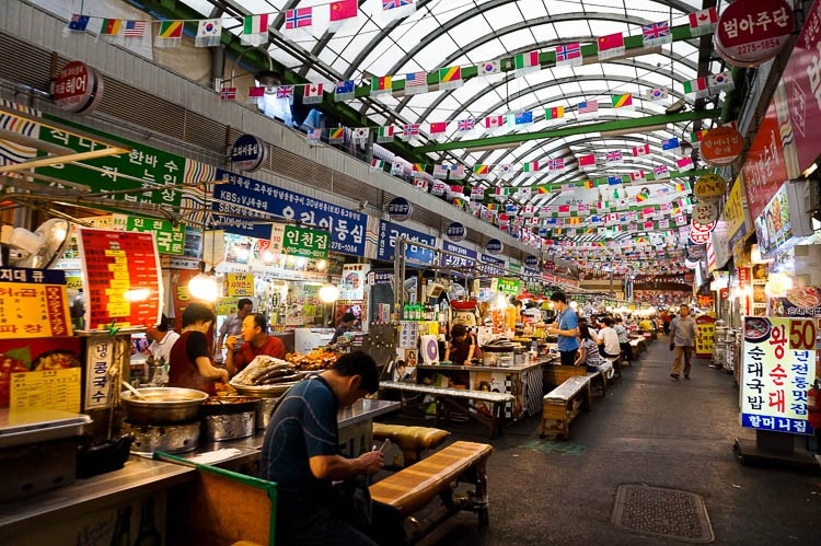chợ đêm Dongdaemun