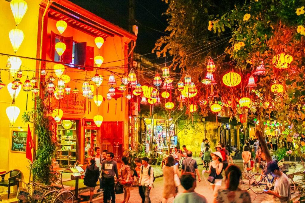 vietnam lantern festival