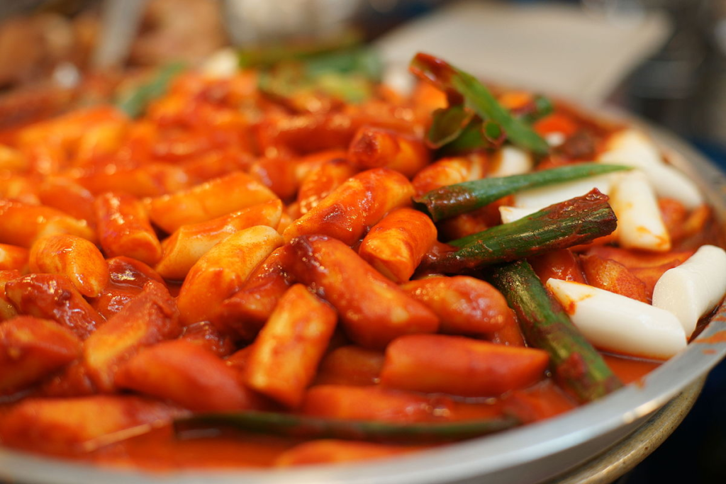 ẩm thực đường phố hàn quốc - Tteokbokki